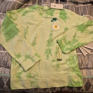 NWT NIKE SWEATSHIRT